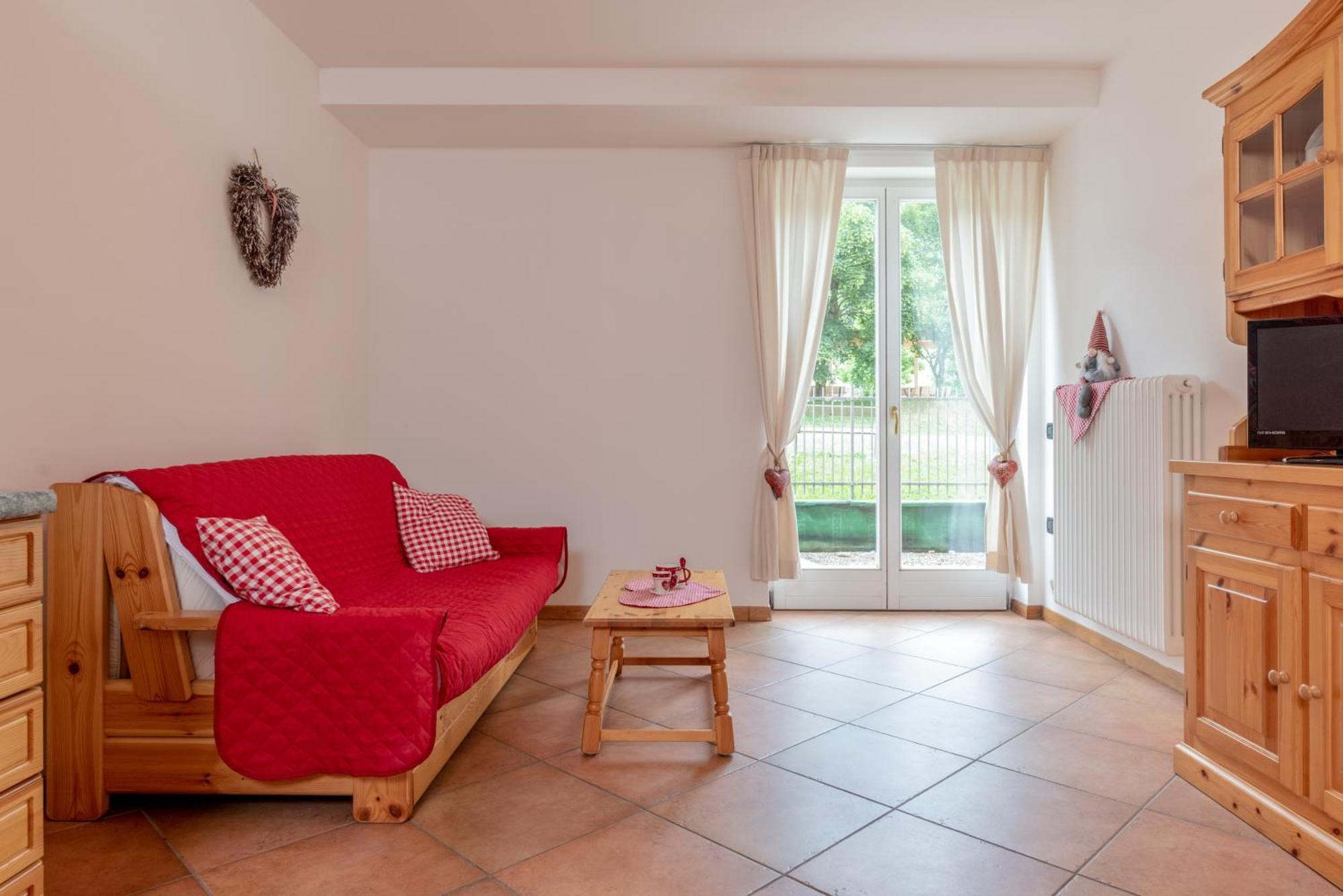 Stella Aparthotel